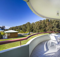 Fathoms 8 - Mollymook - Dalby Accommodation