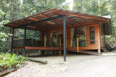 Figtree Getaway - Dalby Accommodation 1