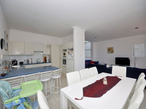 Filtered River Views - Dalby Accommodation 1