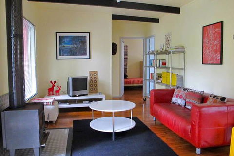 Finisterre Beach House - Dalby Accommodation 1