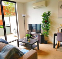 FITZROY FANTASTIC 1BR APT with FREE WINE NETFLIX WIFI close to TRAMS COLES - Dalby Accommodation