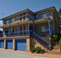 Flat 1-3 Bay Lane - Dalby Accommodation