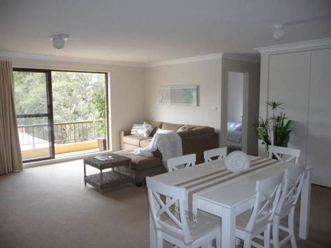 Fleur Court, Unit 9, 26-28 Head Street - Dalby Accommodation 0