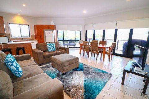 Flexi At Belmont - Dalby Accommodation 2