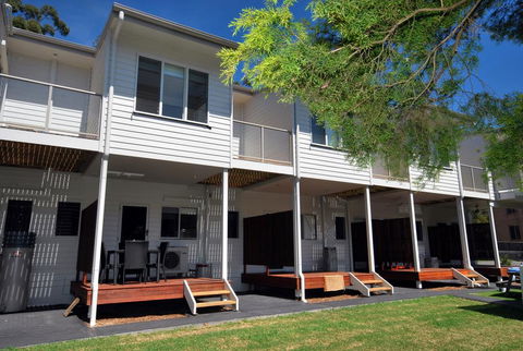 Florida Unit 4 - Shoal Bay - Dalby Accommodation 3