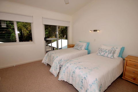 Florida Unit 4 - Shoal Bay - Dalby Accommodation 2