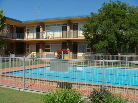 Forster Lodge 16, Cnr Wallis & West Streets, Forster - Dalby Accommodation 0