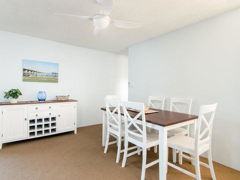 Forster Towers 51 - Dalby Accommodation 2