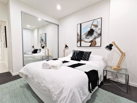 G02 Courtyard Apartment - Dalby Accommodation 0