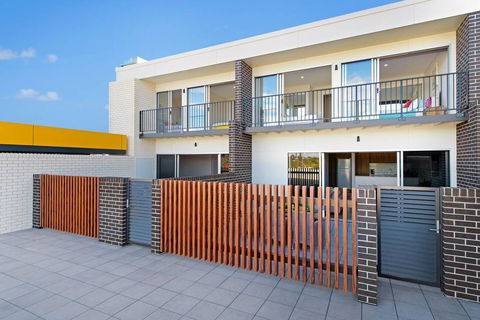 G149 - Apt 1 - Dalby Accommodation 0
