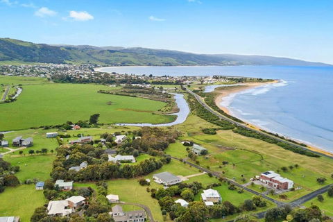 GALBRAITH BEACH STUDIO 3 - Dalby Accommodation 2