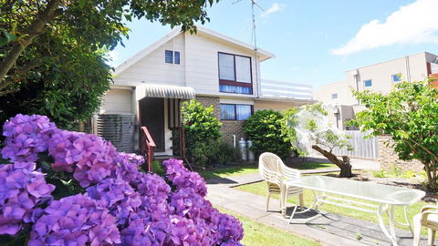 GETAWAY ON GARDEN - FREE WIFI - PET FRIENDLY (OUTSIDE ONLY) - Dalby Accommodation 3