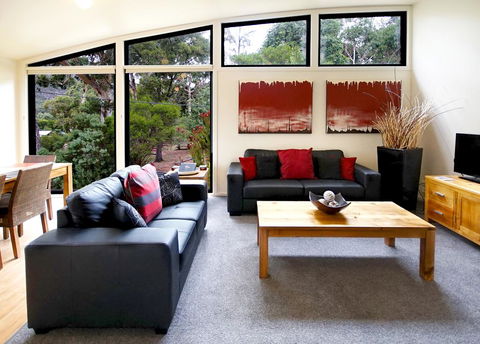 Glengarriff Townhouse 2 - Dalby Accommodation 3