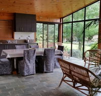Glenhope Alpaca Farm Suites - Dalby Accommodation