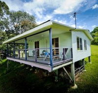 Glocca Morra Cottage - Dalby Accommodation