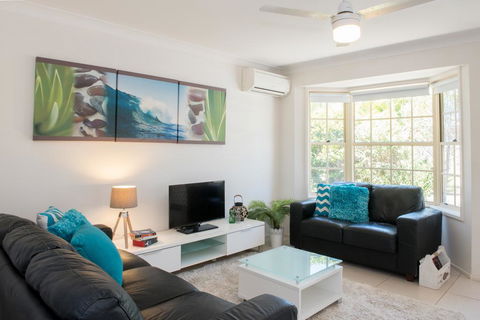 Gold Coast Family Villa - Dalby Accommodation 0