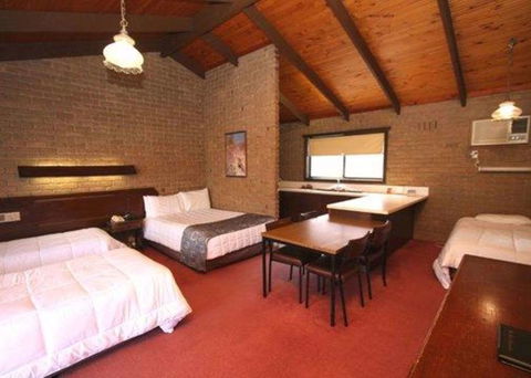 Goldfields Motel - Dalby Accommodation 1