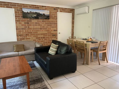 Golf View Motel - Dalby Accommodation 2