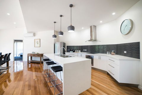 Golton In The Gap - Dalby Accommodation 2