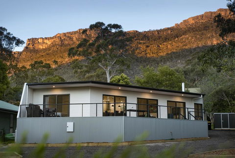 Golton In The Gap - Dalby Accommodation 0
