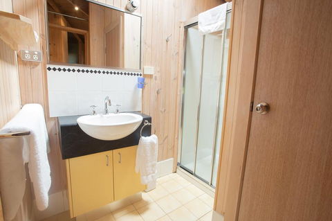 Grampians Chalets - Dalby Accommodation 2