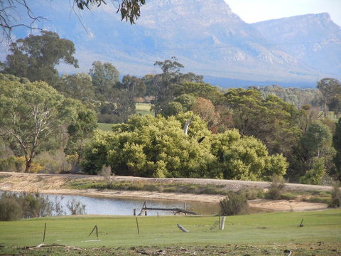 Grampians Old Man Emu Stay - Dalby Accommodation 0