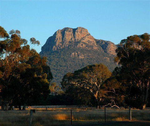 Grampians View B&B - Dalby Accommodation 1