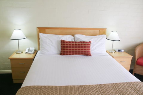 Grand Country Lodge - Dalby Accommodation 1