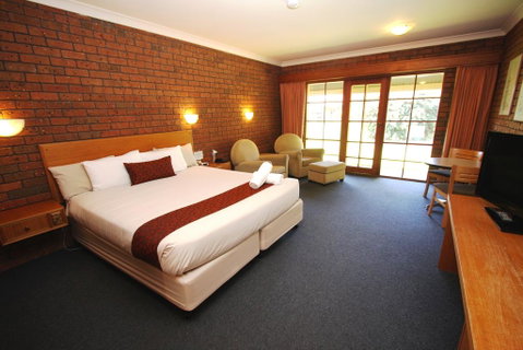 Grange Burn Motel - Dalby Accommodation 0