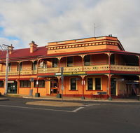 Great Central Hotel - Dalby Accommodation