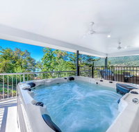 Great Escape - Cannonvale - Dalby Accommodation