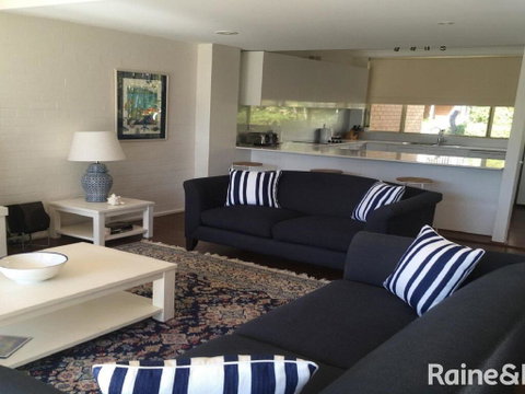 Greenpark #11 - 11/45 Avoca Drive, Avoca Beach - Dalby Accommodation 2