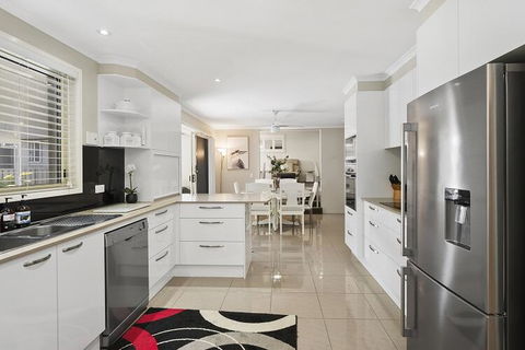 Guest House On Guy - Dalby Accommodation 2