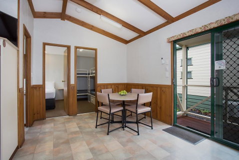 Hamilton Caravan Park - Dalby Accommodation 2
