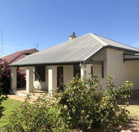 Happy Hours - Dalby Accommodation