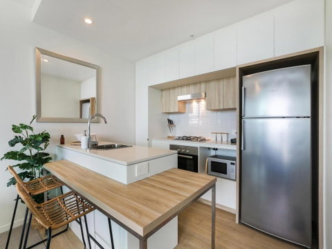 HARBOURSIDE- Hosted By: L'Abode Accommodation - Dalby Accommodation 1