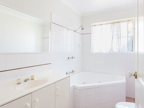 Haven Waters 6 - Dalby Accommodation 2