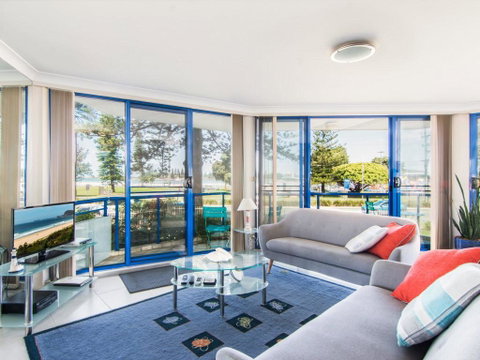 Heritage 102 Great Water Views - Dalby Accommodation 0
