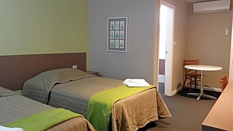 Heritage Hotel - Dalby Accommodation 2
