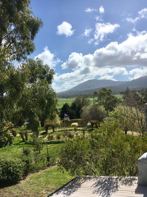 Highfield Cottage - Dalby Accommodation 3