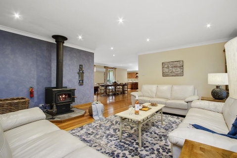 Hilldo - Lovely Mountainside Accommodation - Dalby Accommodation 1