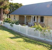 Hillside Cottage Berrima - Dalby Accommodation