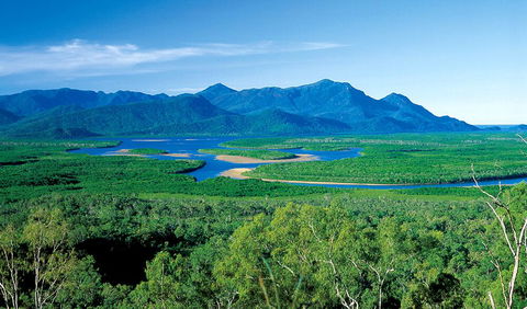 Hinchinbrook Resorts - Dalby Accommodation 1