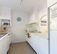 Hit The Beach - Dalby Accommodation