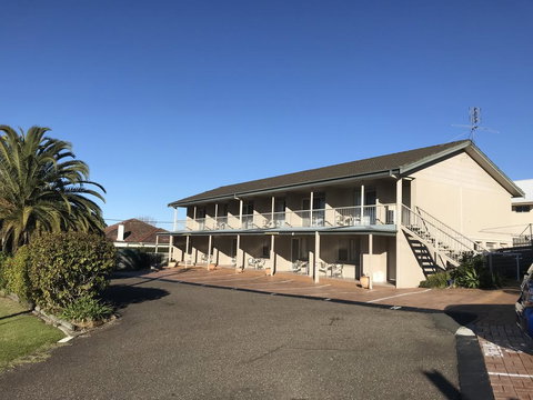 Holiday Lodge Motor Inn - Dalby Accommodation 3