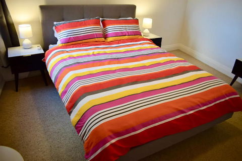 Homy Apartment In Trendy Haberfield - Dalby Accommodation 3
