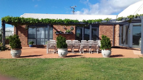 Horningsea - Dalby Accommodation 0