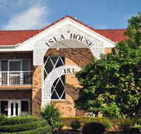 Isla House Greenslopes - Dalby Accommodation