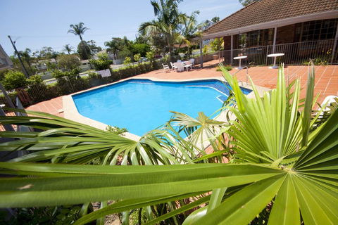 Island Palms Motor Inn - Dalby Accommodation 0