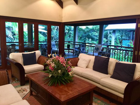 Janbal Retreat - Dalby Accommodation 1